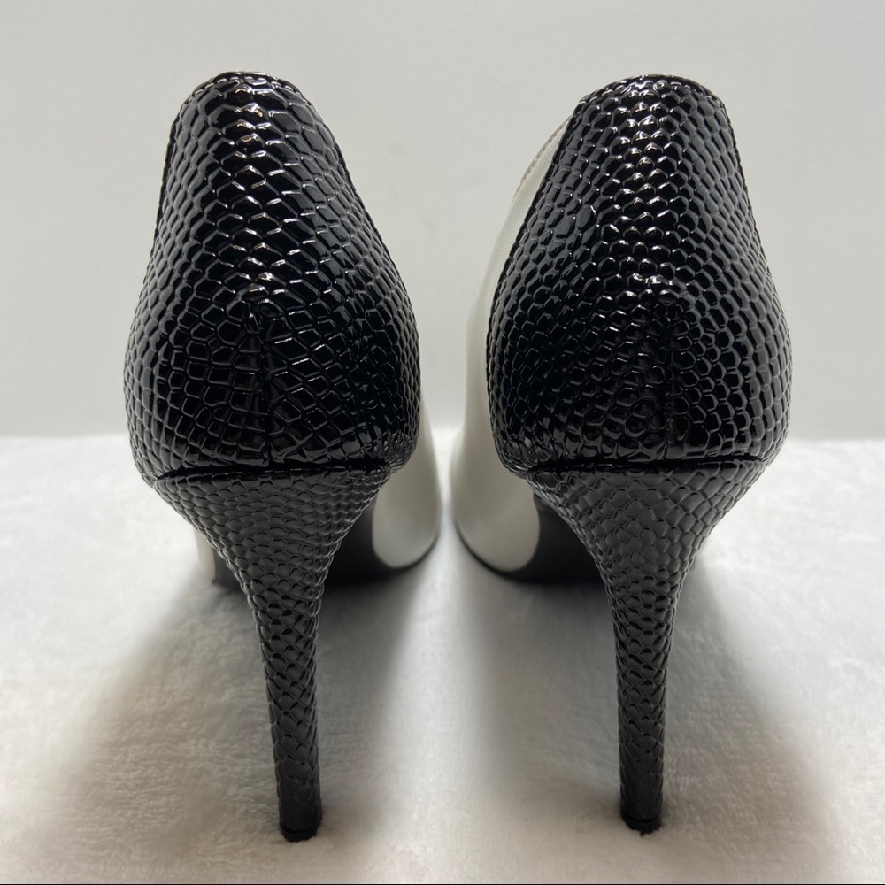 Pointed Toe V Cut Black Python Stiletto Heel Pumps - image 5